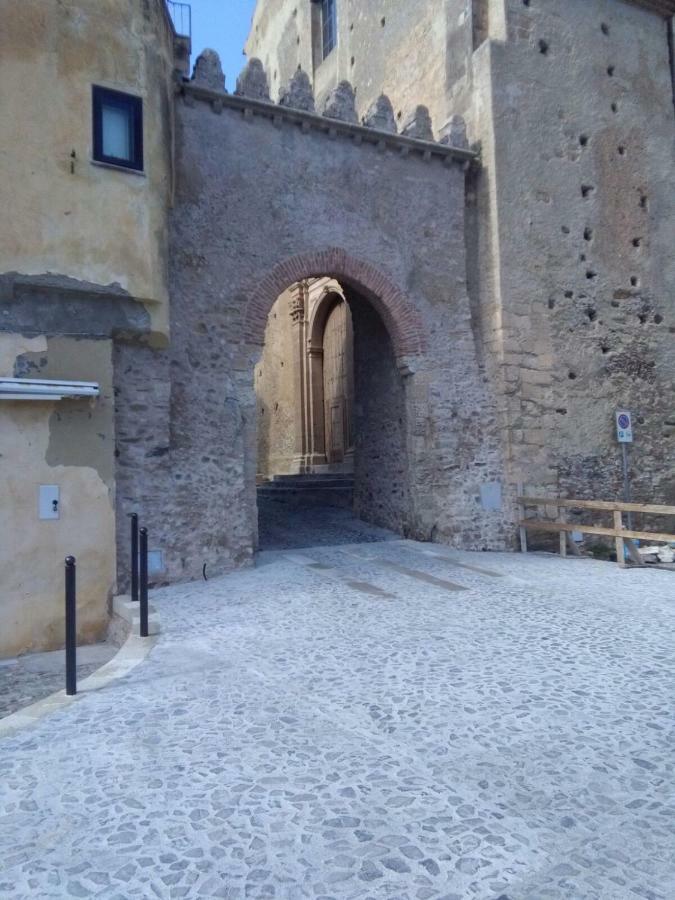 Villetta A Schiera Fiumefreddo Bruzio Exterior photo